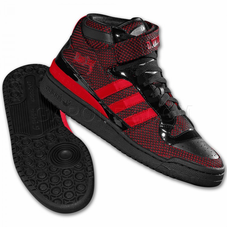 Adidas_Originals_Footwear_Forum_Mid_Star_Wars_Death_Stars_G12409.jpg